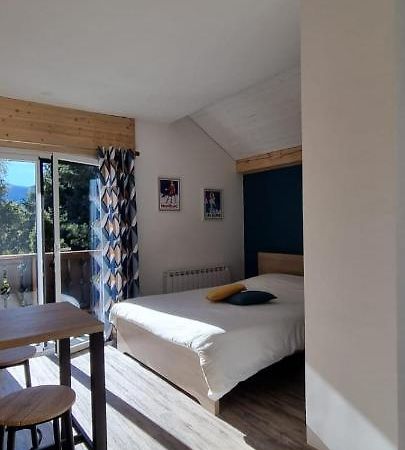Mont Bivouac, Chambre,Entree Et Sdb Privee,Balcon Vue Mtblanc Passy  Luaran gambar